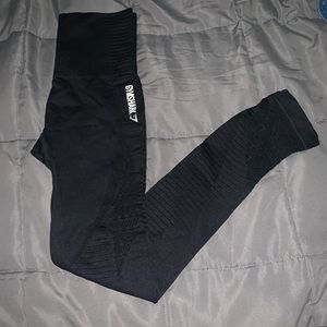 GYMSHARK black leggings